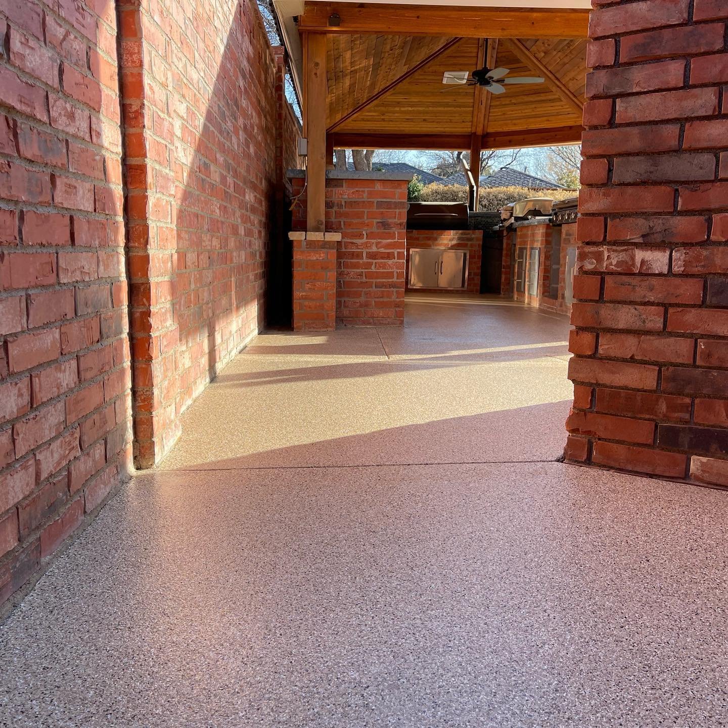 Epoxy-chip patio floor in Lubbock, TX